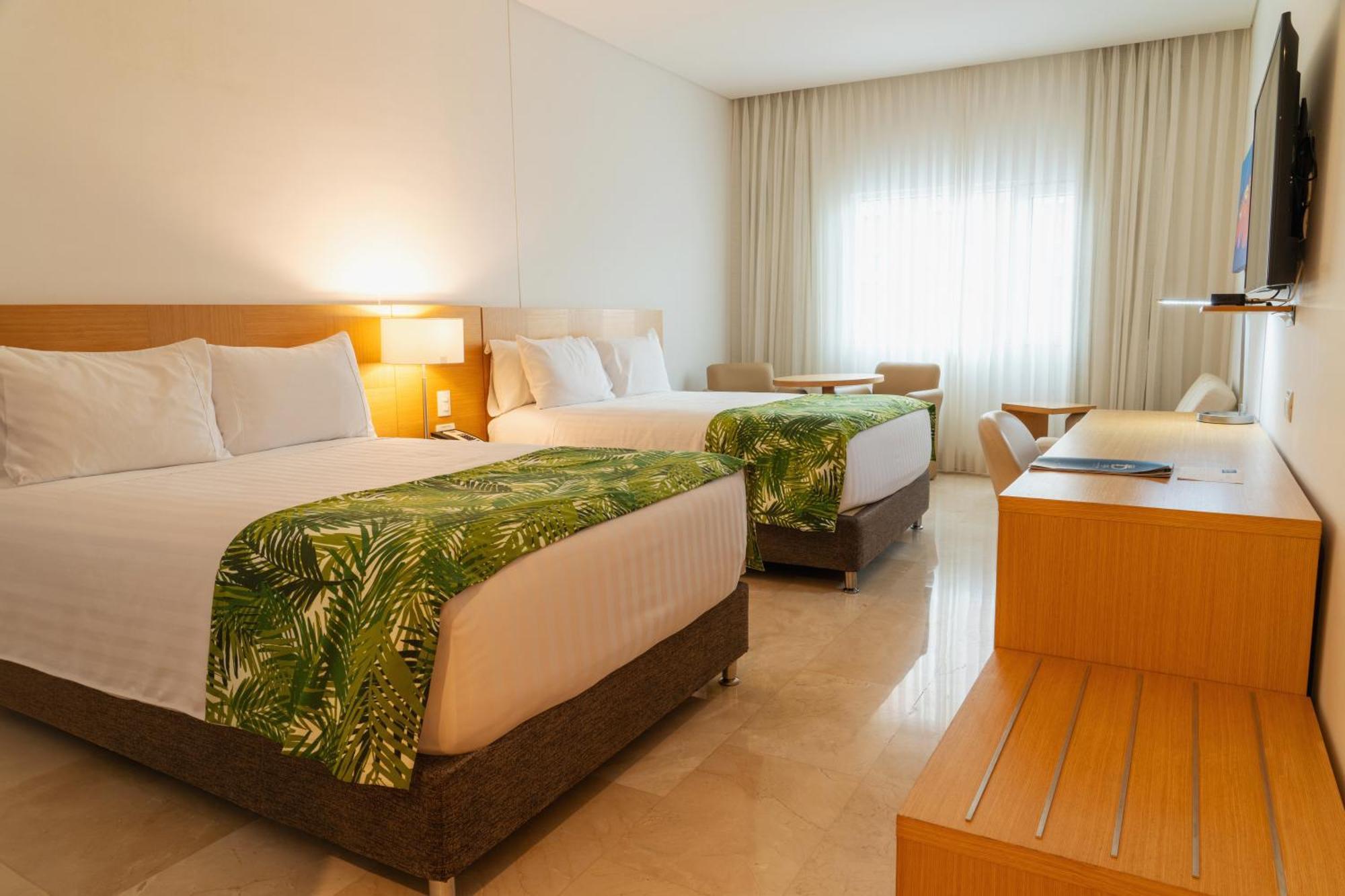 Hotel Dann Carlton Barranquilla Y Centro De Convenciones Екстериор снимка